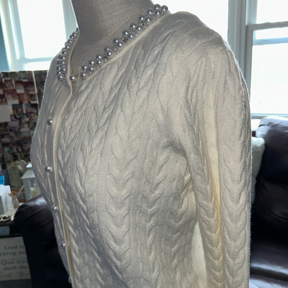 Adrianna Papell Pearl-Button Cream Cable Knit Cardigan Size Medium - Picture 6 of 8